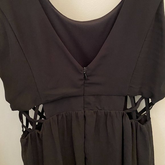 Black high-low dress from Honey - Picture 4 of 6